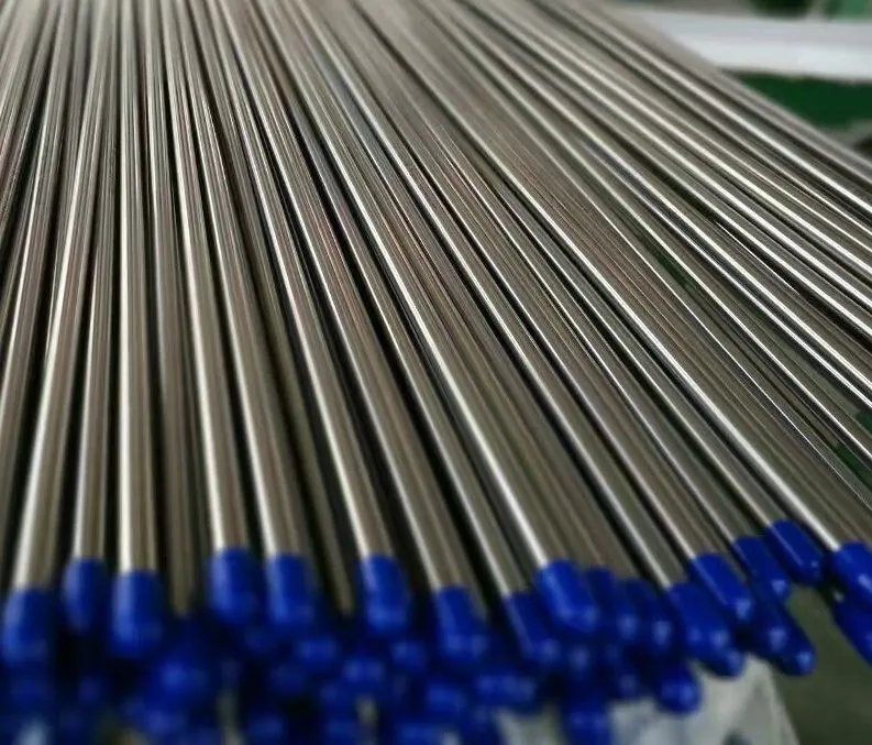 Яркая отожженная трубка